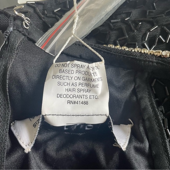 New! Mac Duggal 93742 Jewel Ornate Halter Gown NWT 30686 - Picture 8 of 10